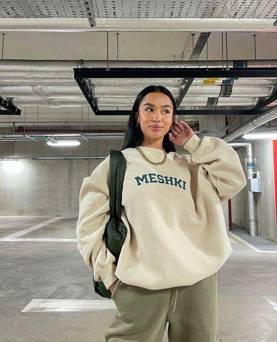 ιδέες-για-καθημερινό ντύσιμο-με-φούτερ-