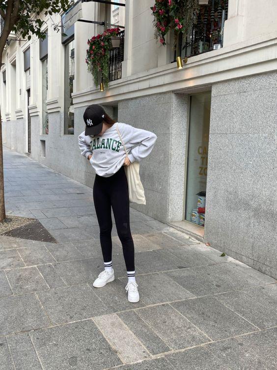 ιδέες-για-καθημερινό ντύσιμο-με-φούτερ-