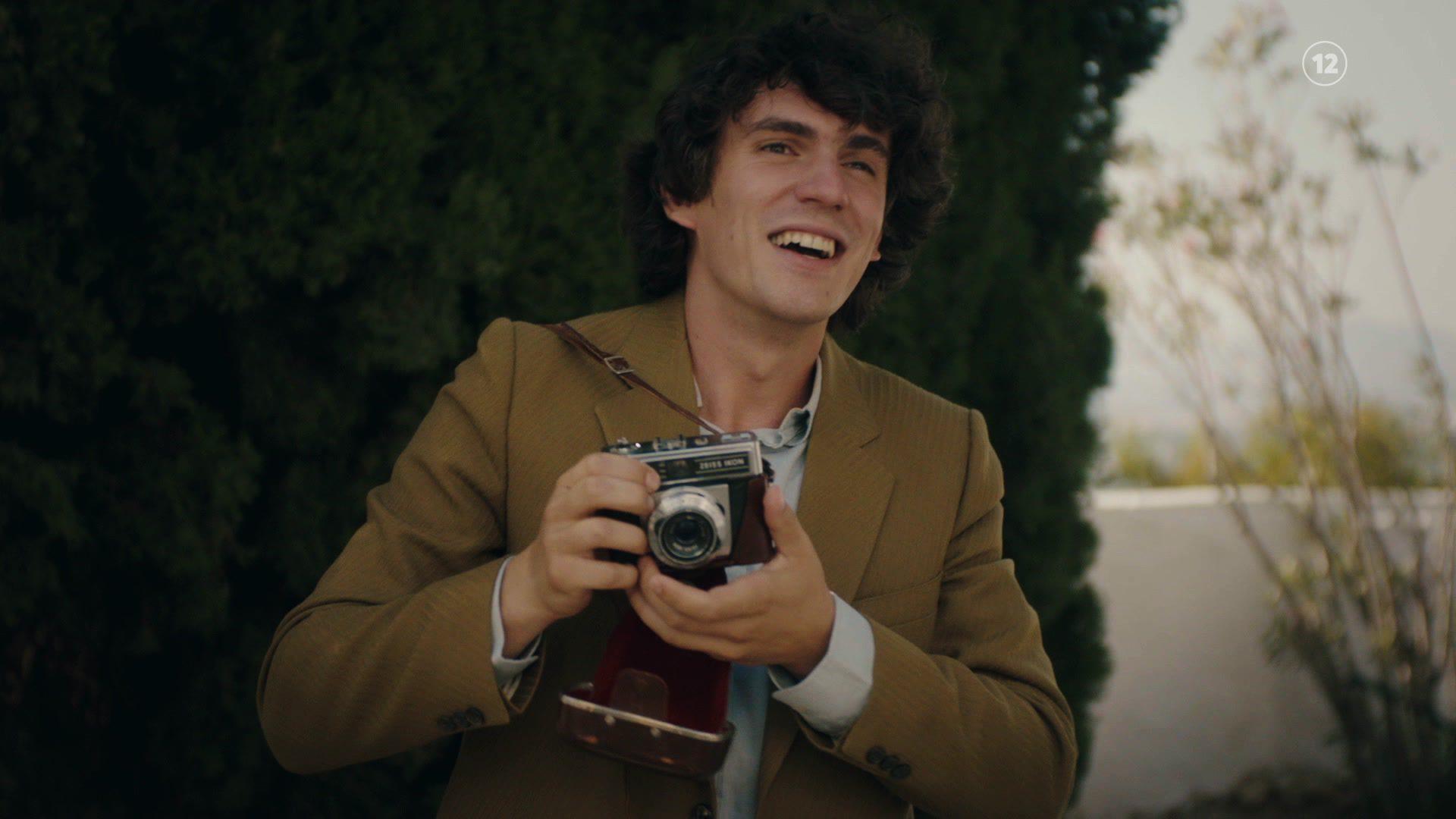 Το Ναυάγιο-Μάκης-