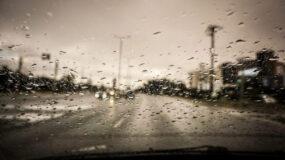 Καιρός: Σκόνη και τοπικές βροχές σήμερα – Που θα έχουμε καταιγίδες