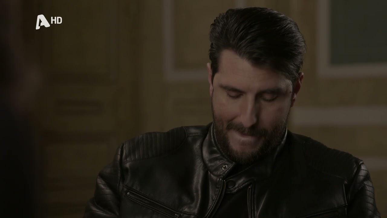 Σασμός: Γιώργος και Στέλλα κάνουν έρωτα στο αστυνομικό τμήμα