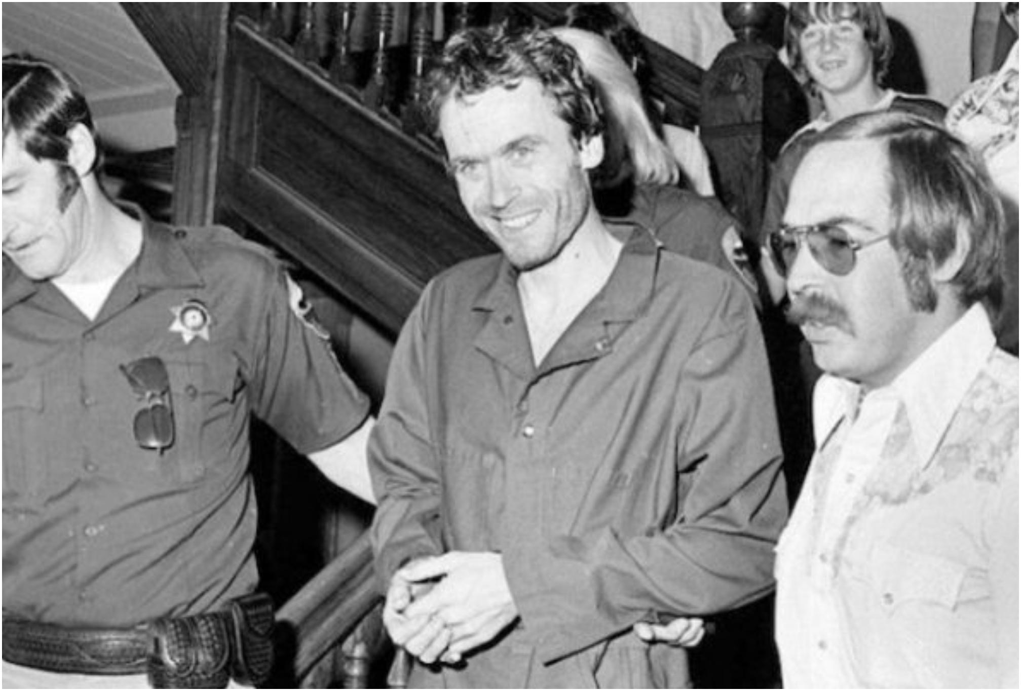 Ted Bundy: O γοητευτικός serial killer που ερωτεύονταν οι γυναίκες – Η ιστορία ενός ευφυούς ανθρώπου που σκότωσε δεκάδες κοπέλες πριν εκτελεστεί και κράτησαν τον εγκέφαλο του για πειράματα