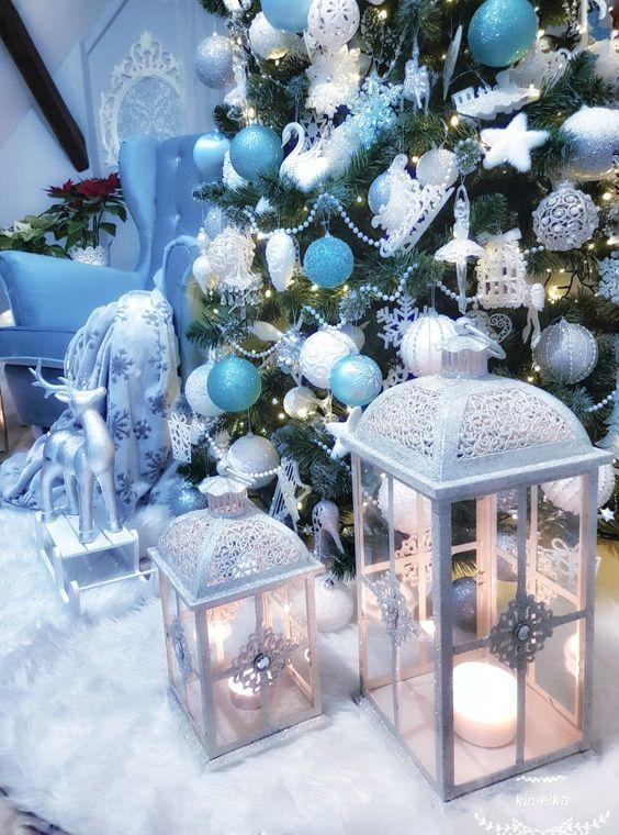 μπλε στολίδια-τάσεις-στον-στολισμό-του-Χριστουγεννιάτικου δέντρου-ιδέες- μπλε στολίδια-τάσεις-στον-στολισμό-του-Χριστουγεννιάτικου δέντρου-ιδέες-