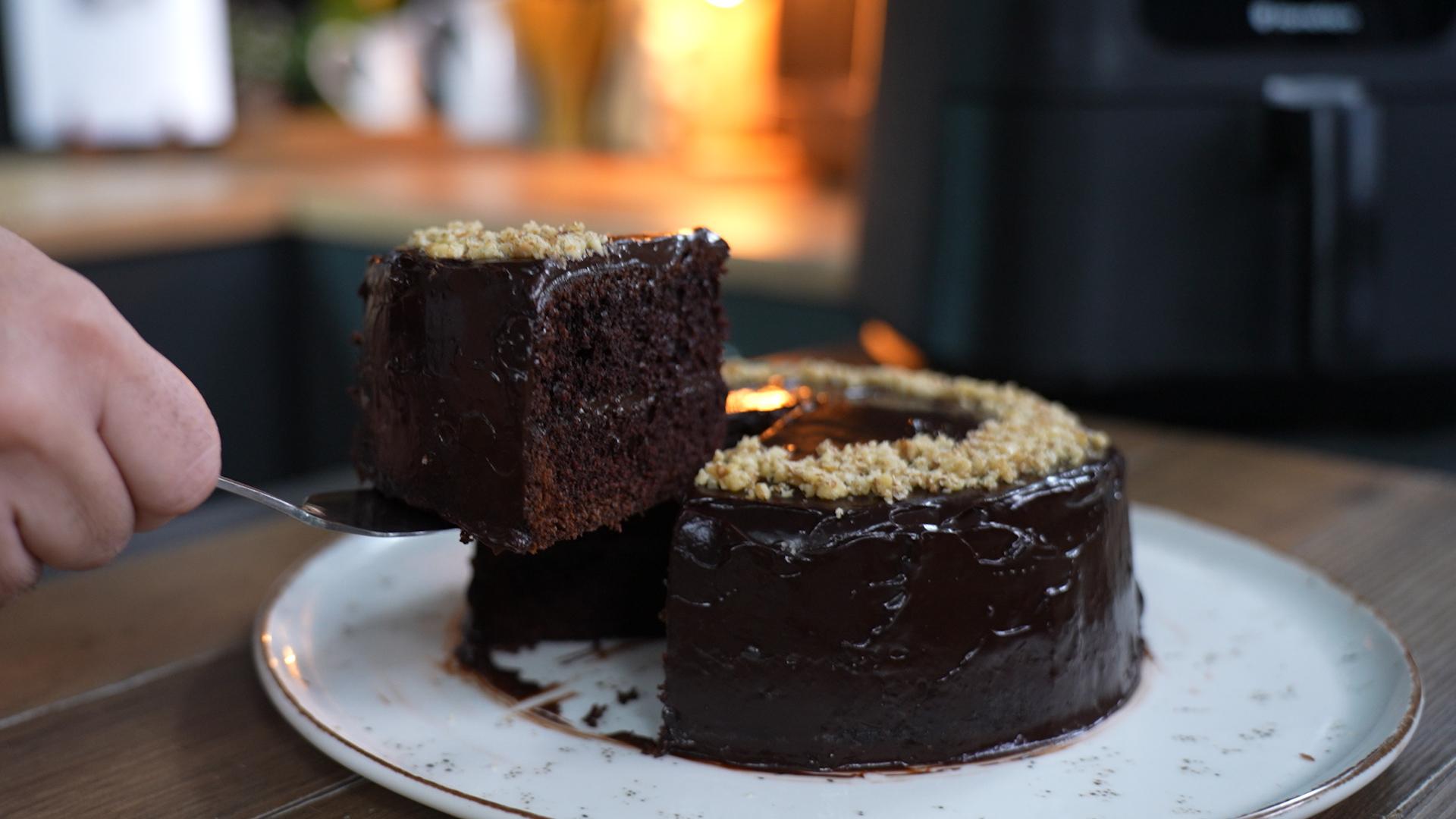 τούρτα-στο-air fryer-με-σοκολάτα-συνταγή-