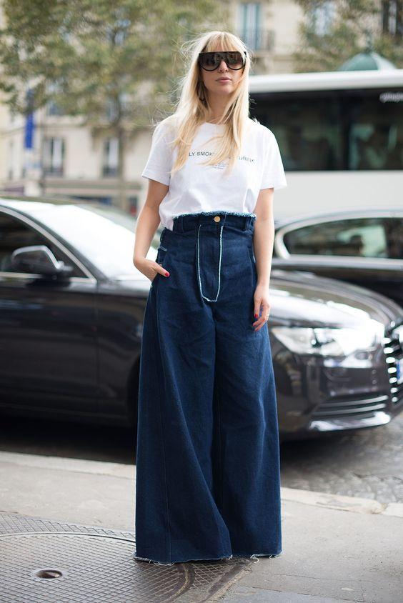 Η Ελένη Τσολάκη φόρεσε το wide leg παντελόνι που πρέπει να προσθέσεις στην ντουλάπα σου