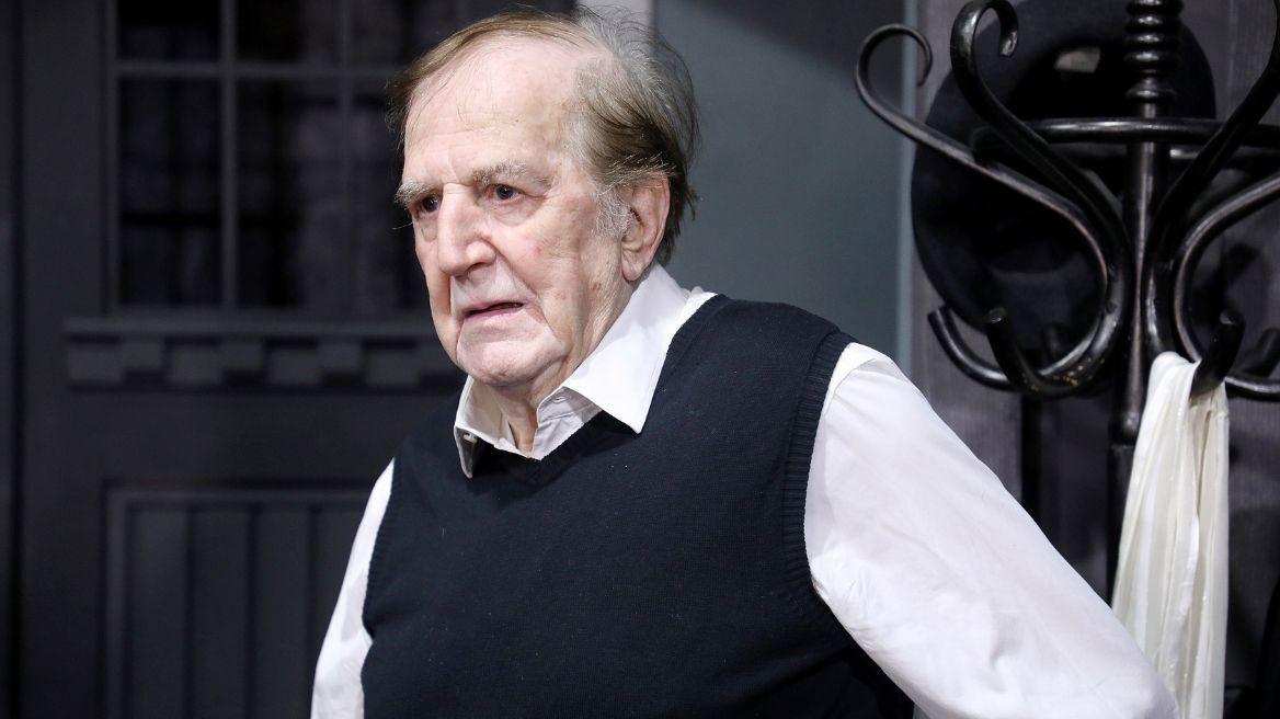 Ο Αντωνάκης του Ελληνικού κινηματογράφου και της καρδίας μας : Η σχιζοφρενής γιαγιά που τον μεγάλωσε, η κρυφή ζωή, η μάχη με το τζόγο και οι τοκογλύφοι