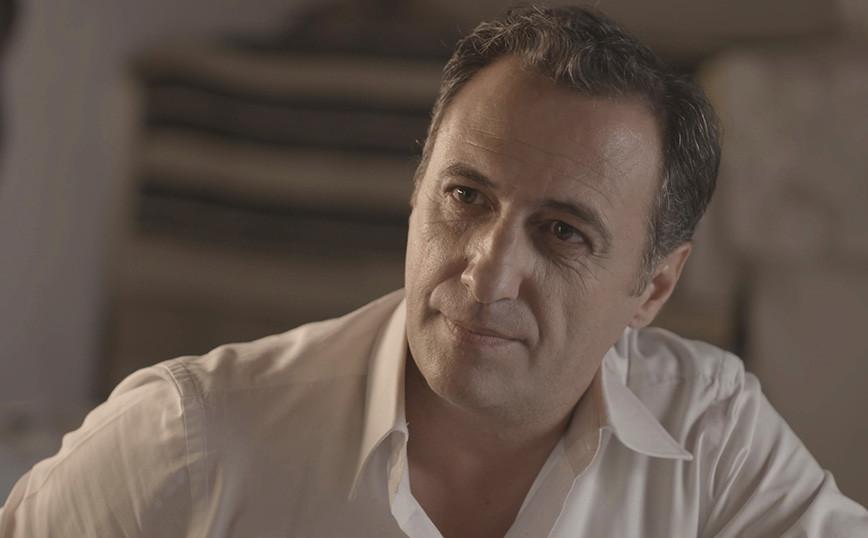 Ο Παράδεισος των Κυριών-Αποστόλης-