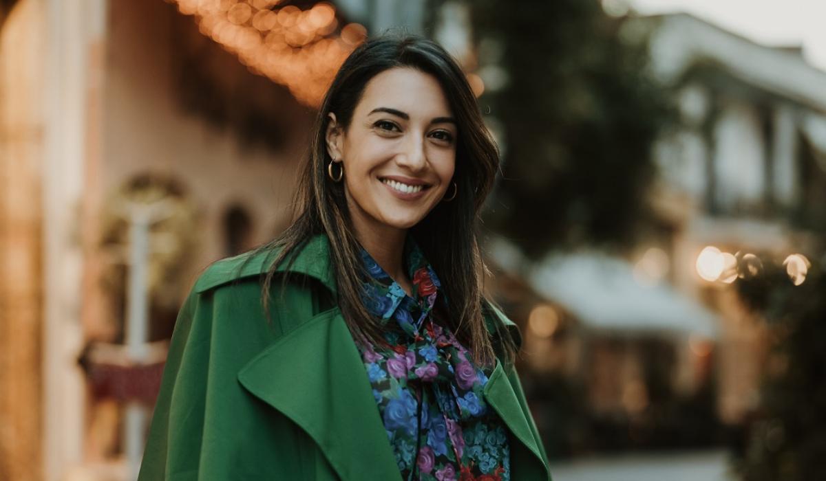 Ευγενία Σαμαρά : Το βελούδινο σύνολο της είναι ότι πιο must have για τα Χριστούγεννα που έρχονται