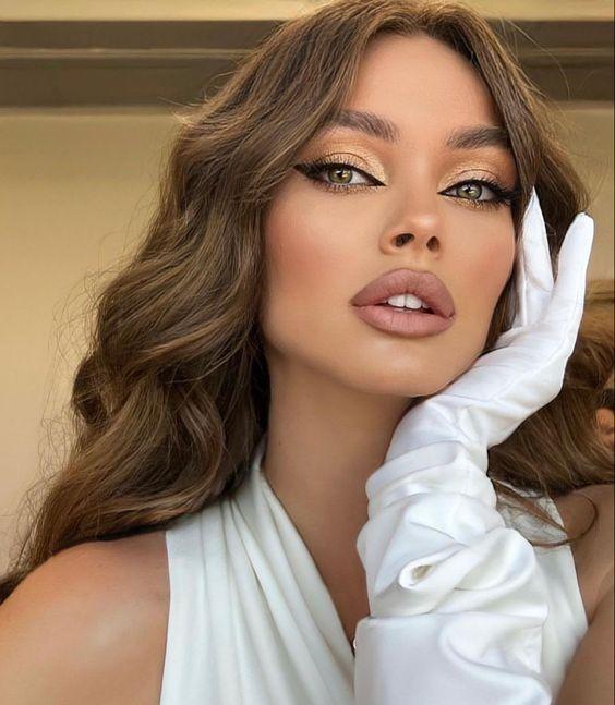 Γήινο μακιγιάζ : Κάντο όπως η Ιουλία απο την Γη της Ελιάς και λάμψε