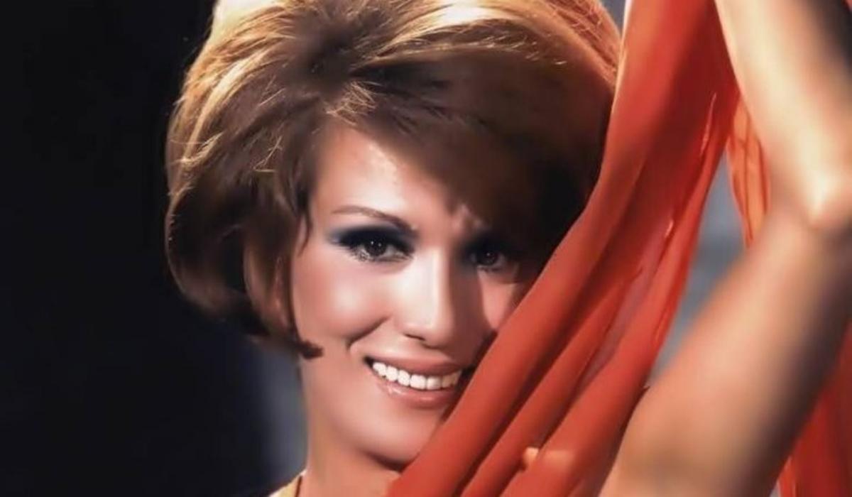 Η οικιακή βοηθός της Μαίρης Χρονοπούλου «σπάει» τη σιωπή της μετά τον χαμό της αείμνηστης ηθοποιού: «Φεύγω για τη Γεωργία με τακτοποιημένα τα οικονομικά μου»