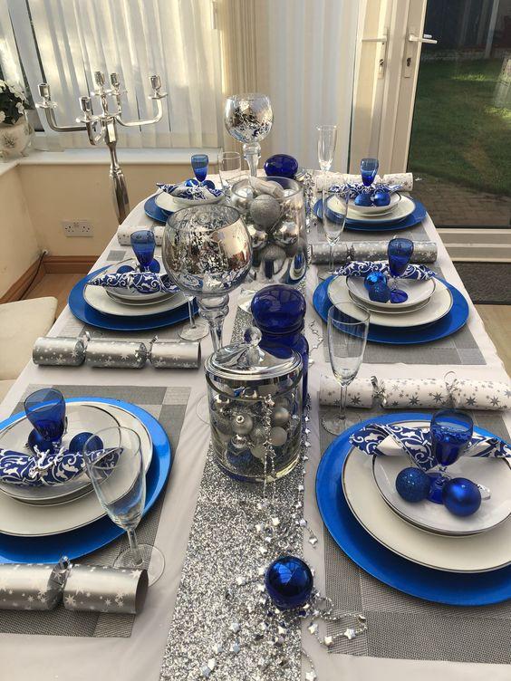 χριστουγεννιάτικο τραπέζι-σε-μπλε-ιδέες-
