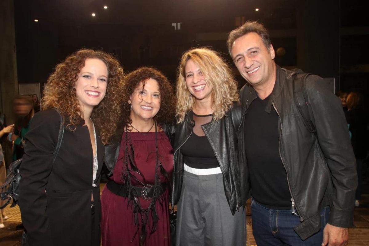 Έλλη Τρίγγου: Η απίστευτη ομοιότητα με την μητέρα της που είναι σαν αδερφές