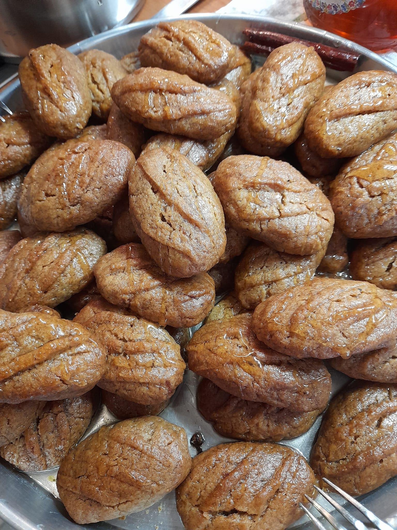 μελομακάρονα-με-λευκή σοκολάτα-συνταγή-