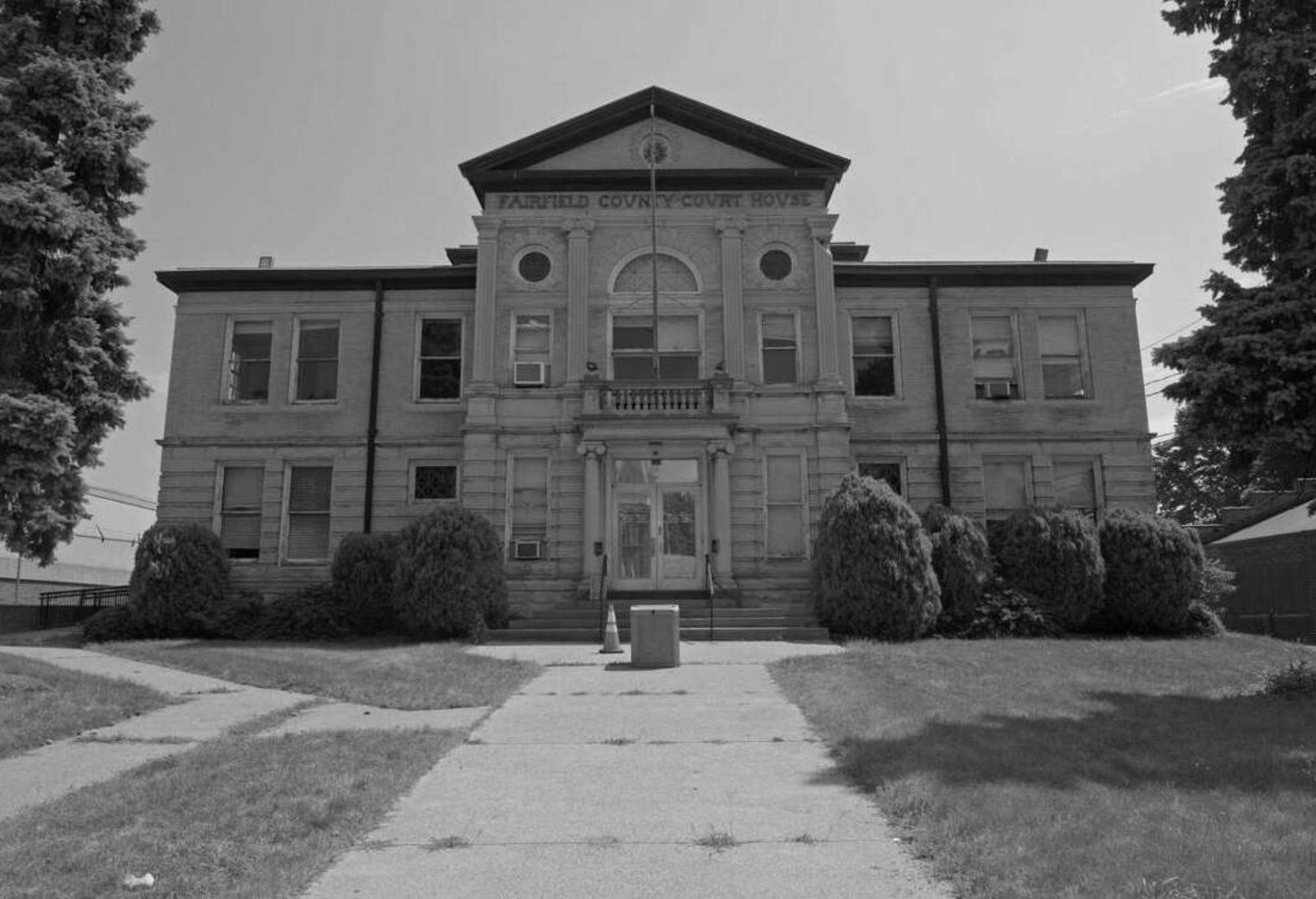 The Devil on Trial: Η αληθινή ιστορία πίσω από την τρίτη ταινία Conjuring – Η πρώτη δίκη που ο δολοφόνος ισχυρίστηκε “Δαιμονική κατοχή”