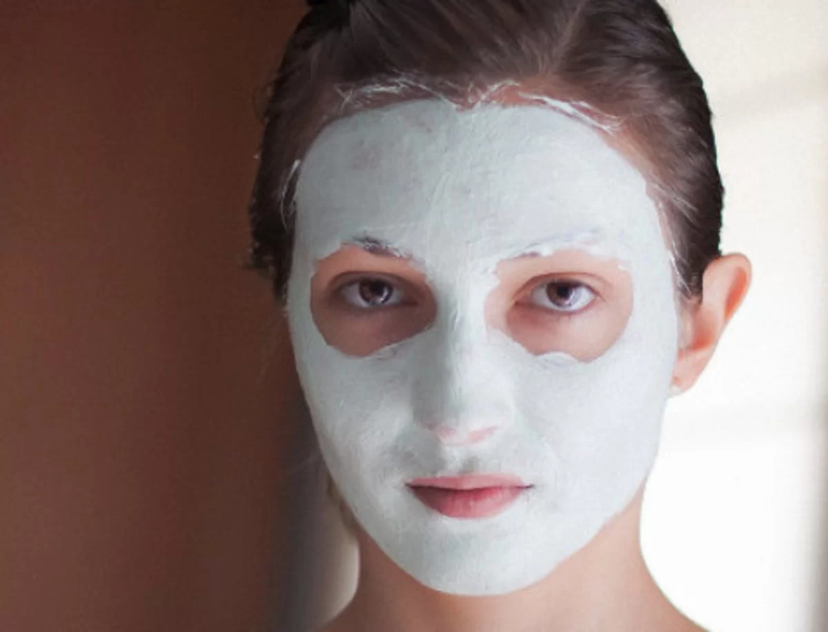 μάσκα-προσώπου-για-ρυτίδες-κηλίδες-και-μαύρα στίγματα-με-μαγειρική σόδα-