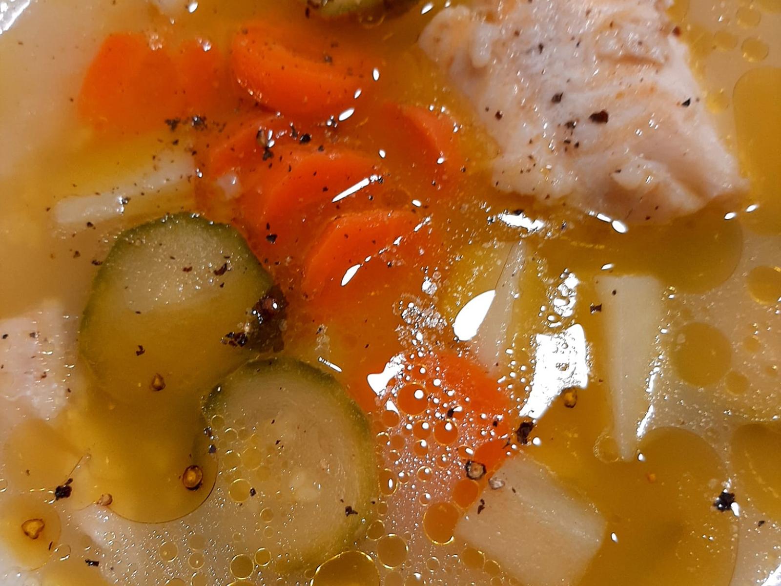 ψαρόσουπα-με-λαχανικά-συνταγή-