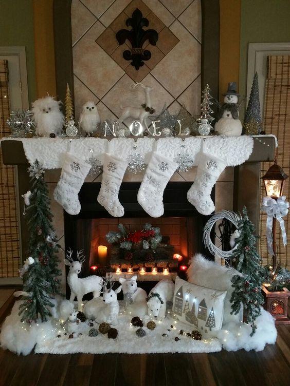 λευκές-χριστουγεννιάτικες κάλτσες-με-γκλίτερ-ιδέες- λευκές-χριστουγεννιάτικες κάλτσες-με-γκλίτερ-ιδέες-