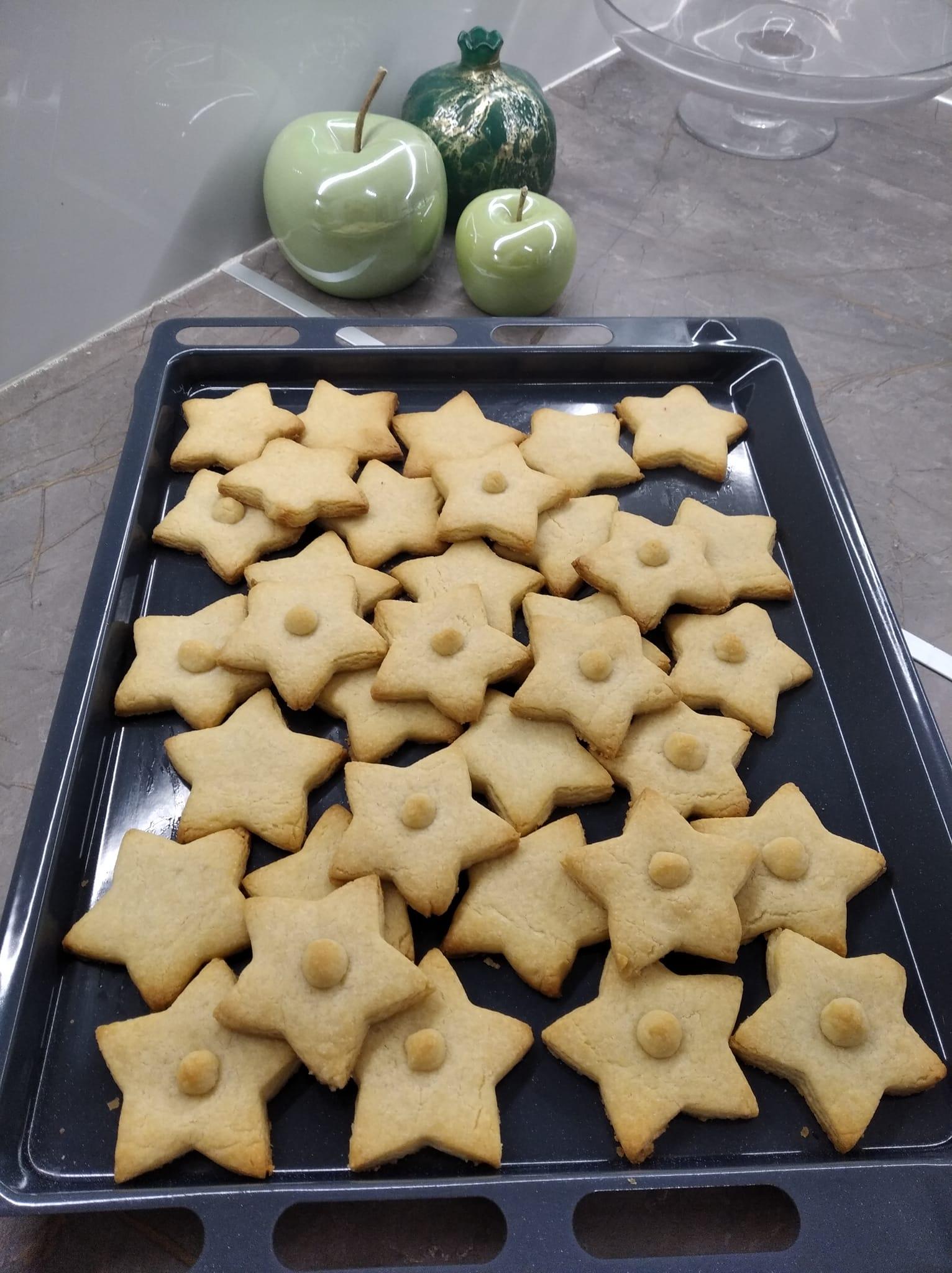 χριστουγεννιάτικα-μπισκότα-βουτύρου-αστεράκια-συνταγή- χριστουγεννιάτικα-μπισκότα-βουτύρου-αστεράκια-συνταγή-