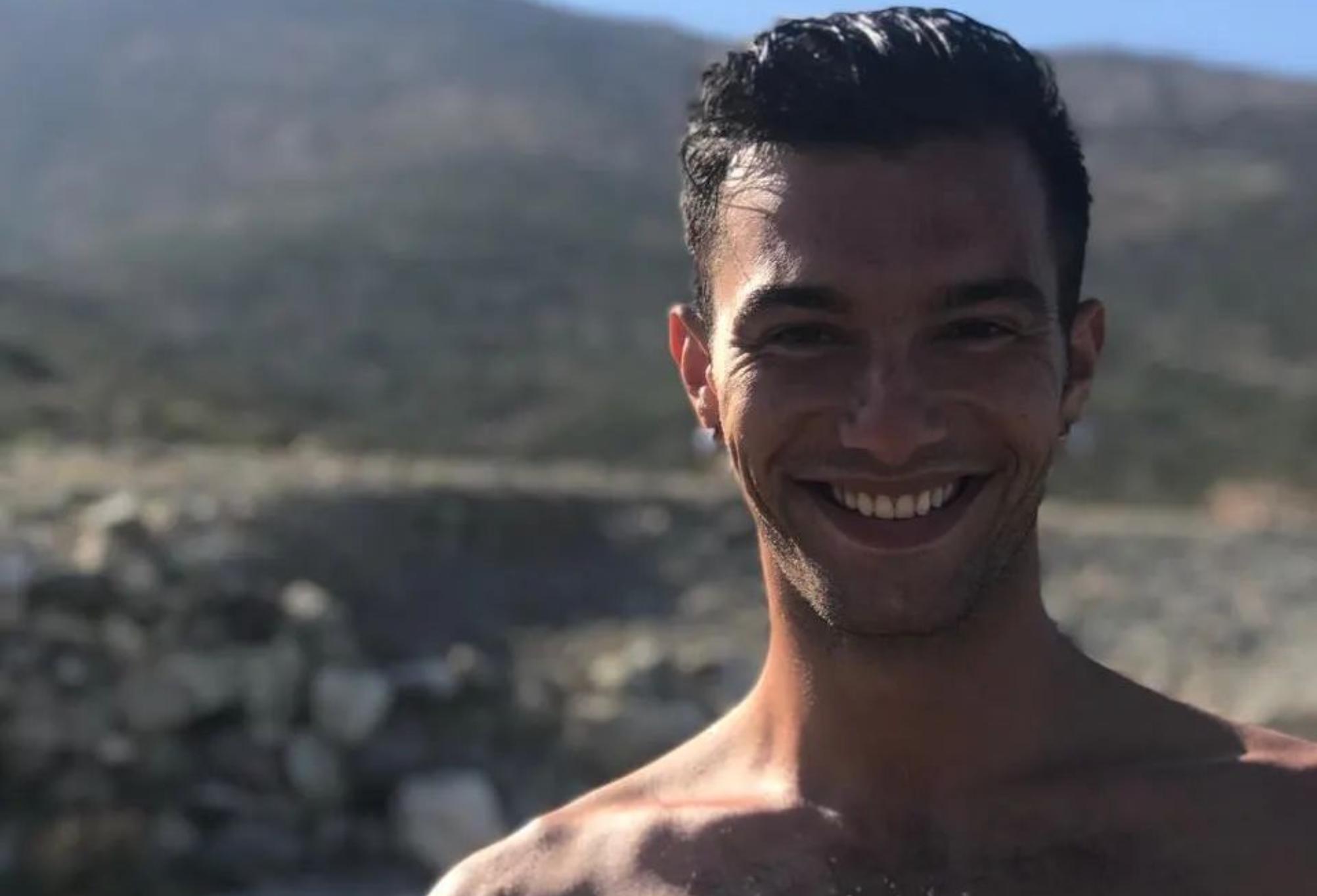 Η Γη της Ελιάς – Νίκος Κοσώνας: Πασίγνωστη παρουσιάστρια η μητέρα του Μιλτιάδη