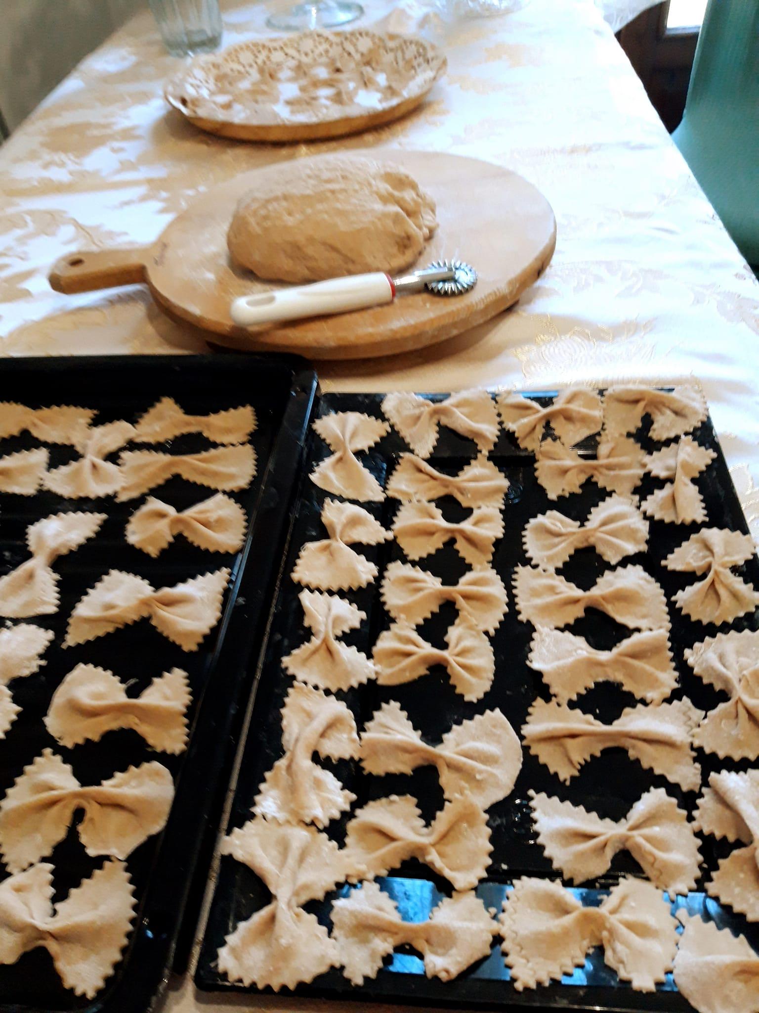 σπιτικά-φιογκάκια-με-αλεύρι Ζέας-συνταγή-