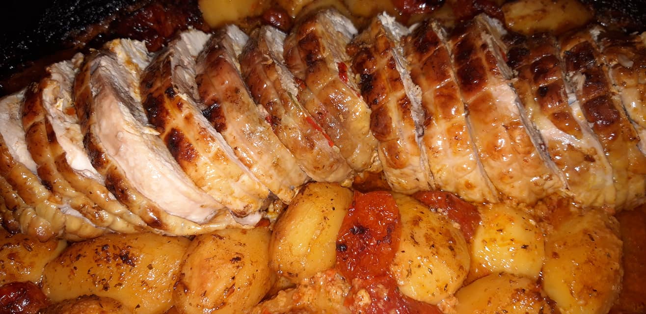 χριστουγεννιάτικο-ρολό-με-κρασί-συνταγή-