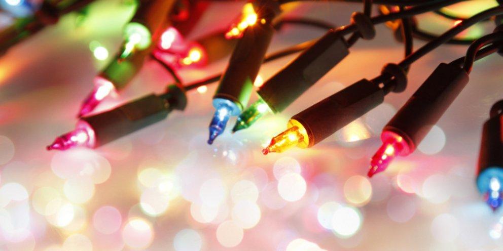 Χριστουγεννιάτικα λαμπάκια : Πόσο ρεύμα καινέ