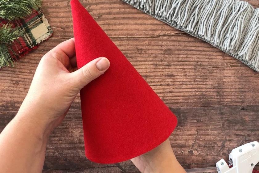 καλικάντζαρος-από-ρολό-χαρτιού υγείας-χριστουγεννιάτικης κατασκευή-