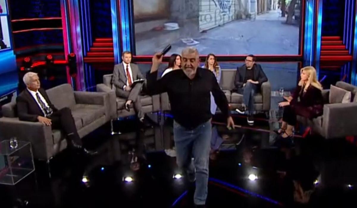 Ζήνα το βράδυ – Πατέρας  Φαίης Μπακογιώργου:   «Είναι ανάγωγος, τέλος»