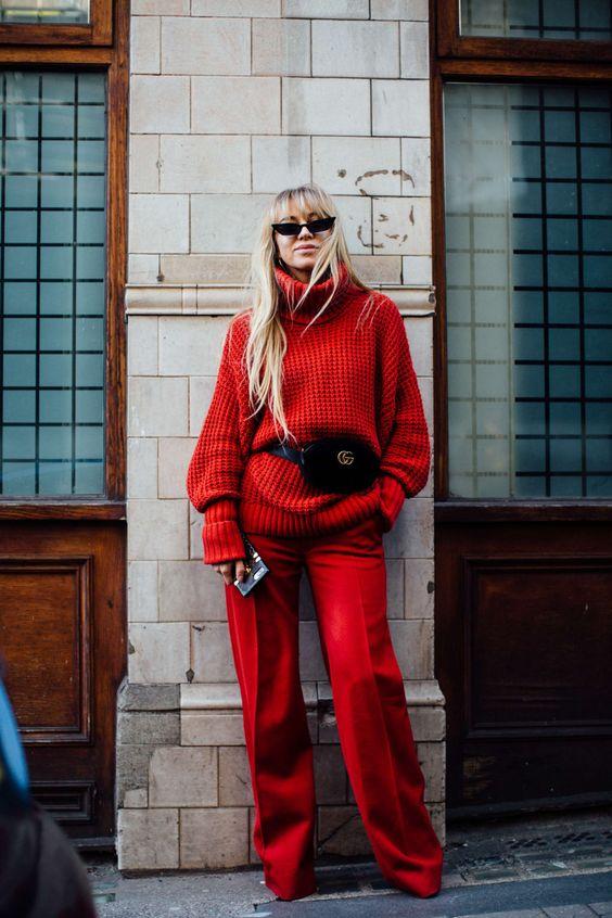 total red outfit-με-πουλόβερ-ιδέες-