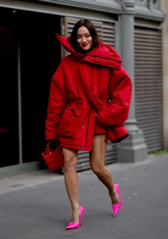 κόκκινο-φουσκωτό-μπουφάν-ιδέες-