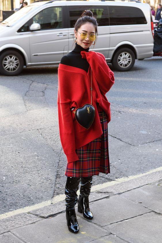 κόκκινη-ζακέτα-με-καρό-φούστα-ιδέες-