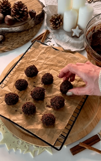 τρουφάκια-με-ρούμι-συνταγή-