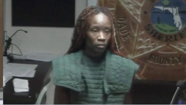 Μητέρα έπνιξε το παιδί της και έκανε βόλτες με το πτώμα του στο αυτοκίνητο