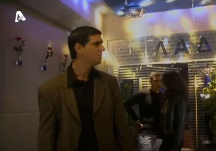 Η Μάγισσα: Ο σκληρός πατριάρχης των Λασκαραίων μπράβος σε νυχτερινό μαγαζί του Πάνου Κοκκινόπουλου