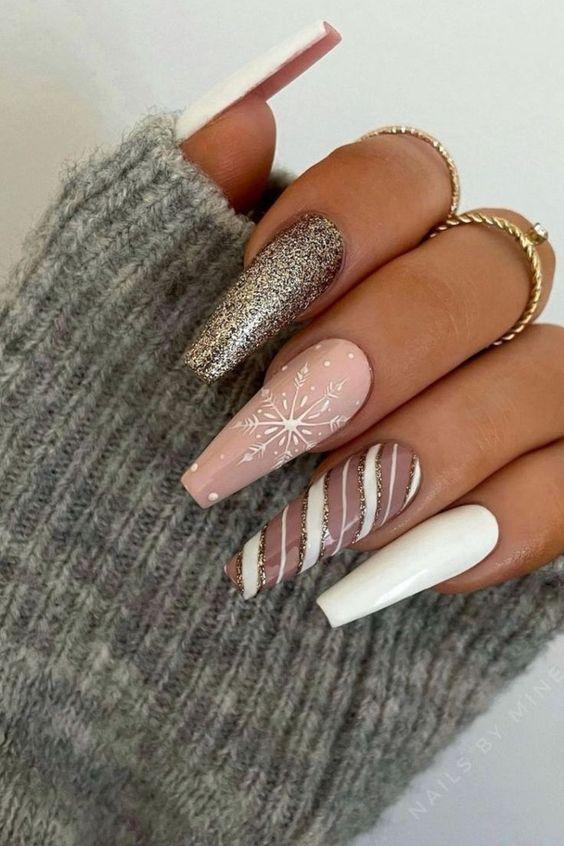 ροζ-νύχια-με-γκλίτερ-και-σχέδια-ιδέες-