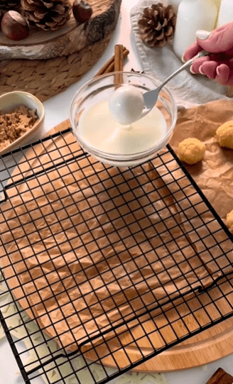 χριστουγεννιάτικα-σοκολατάκια-cheesecake-συνταγή- χριστουγεννιάτικα-σοκολατάκια-cheesecake-συνταγή-