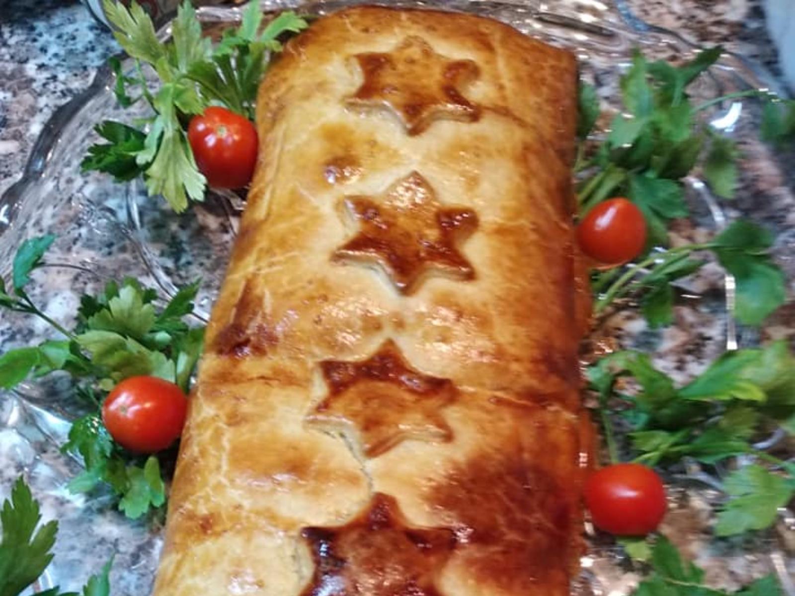 χριστουγεννιάτικη-ζαμπονοτυρόπιτα-σε-ρολό-συνταγή-