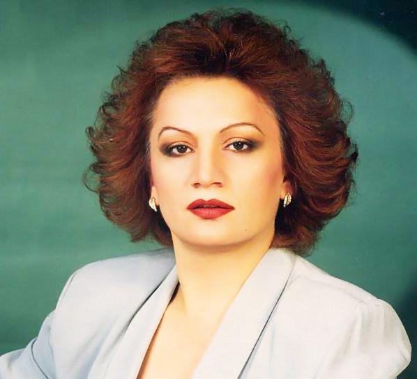 Πέθανε η τραγουδίστρια Βάσω Χατζή