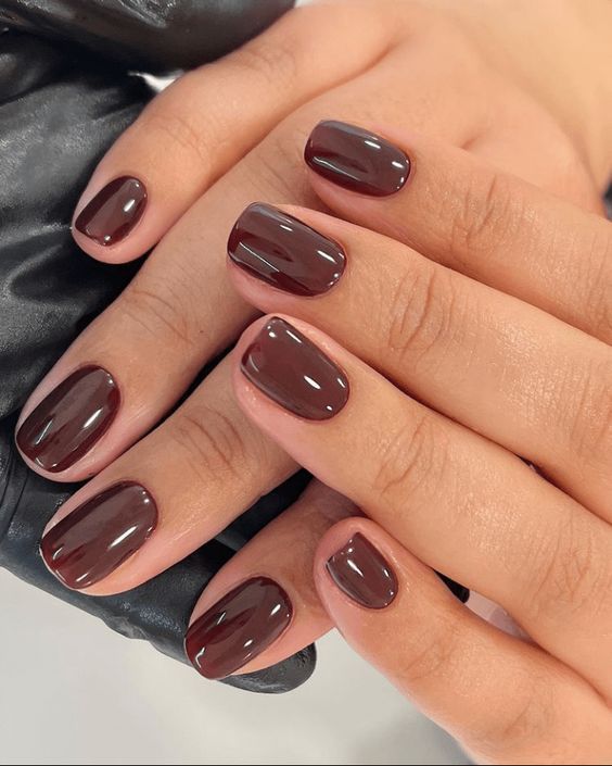 καφέ-κοντά-νύχια-ιδέες-