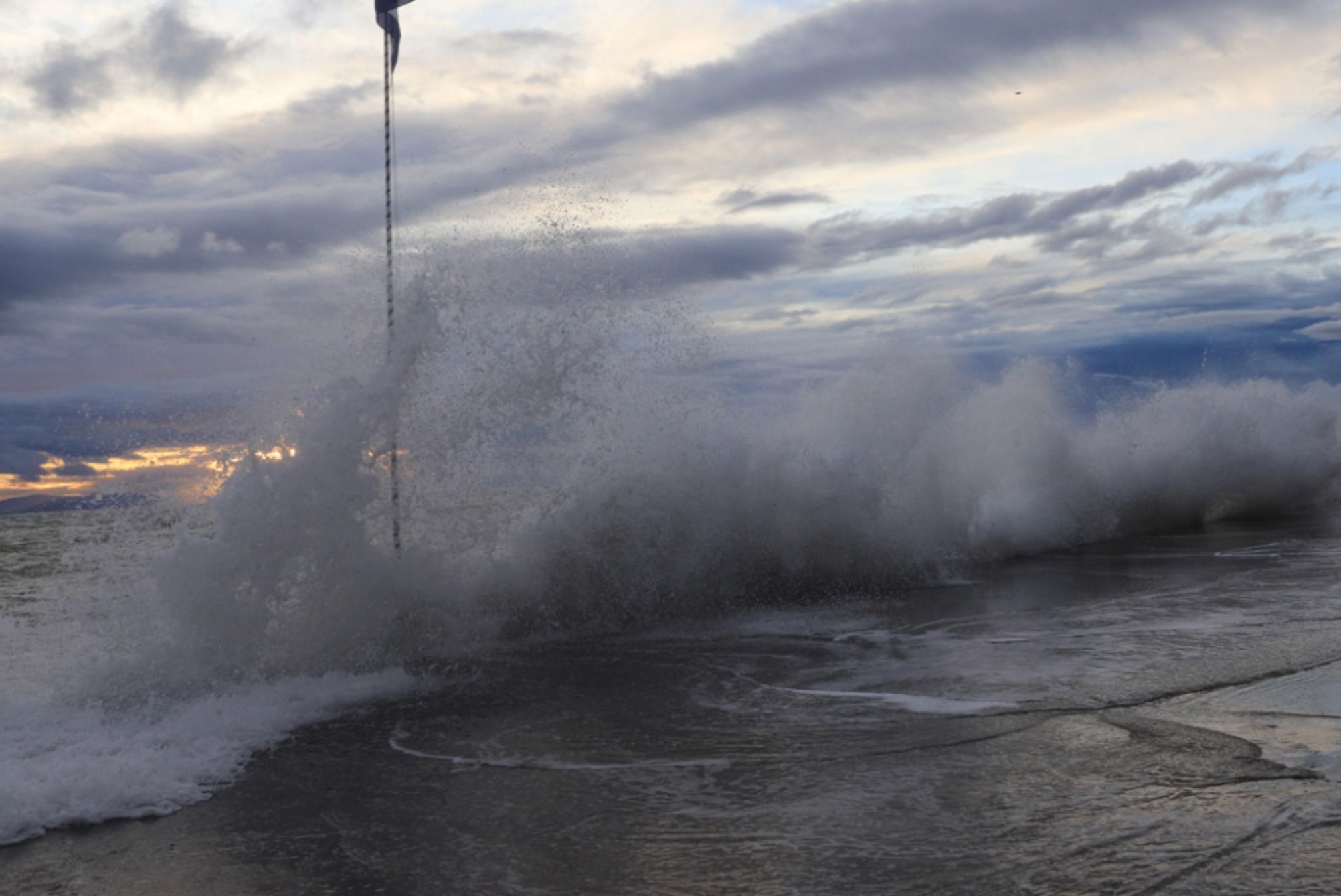 Κακοκαιρία Oliver: Η μετεωρολογική βόμβα που μοιάζει με το φαινόμενο του 1854 – Δείτε τις προβλέψεις των μετεωρολόγων