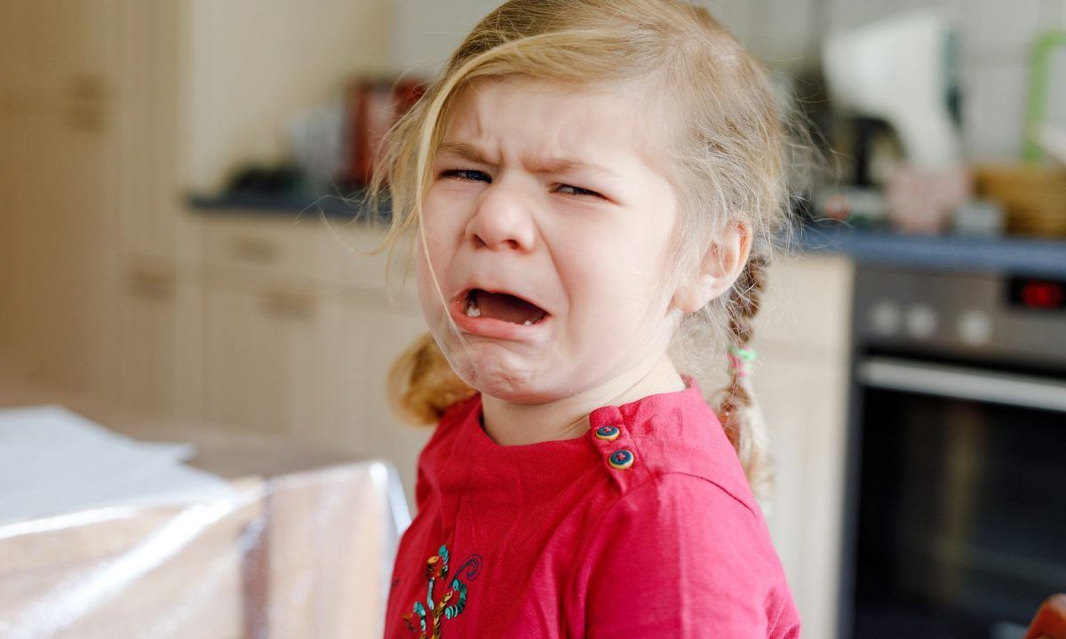 πως-νιώθουν-τα-παιδιά-που-κλαίνε-όταν-ο-γονιός-νευριάζει-