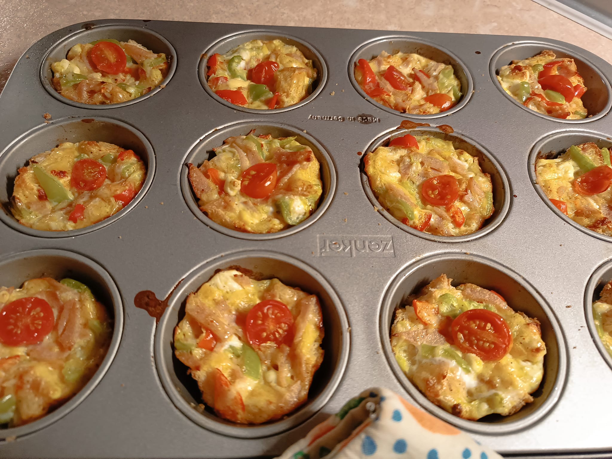 αλμυρά-κεκάκια-με-γαλοπούλα-συνταγή-