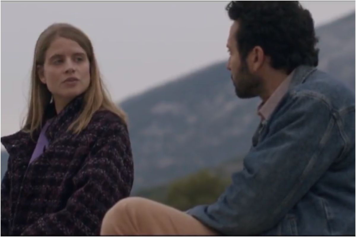 Η Παραλία: Η Υπατία φεύγει από τα Μάταλα