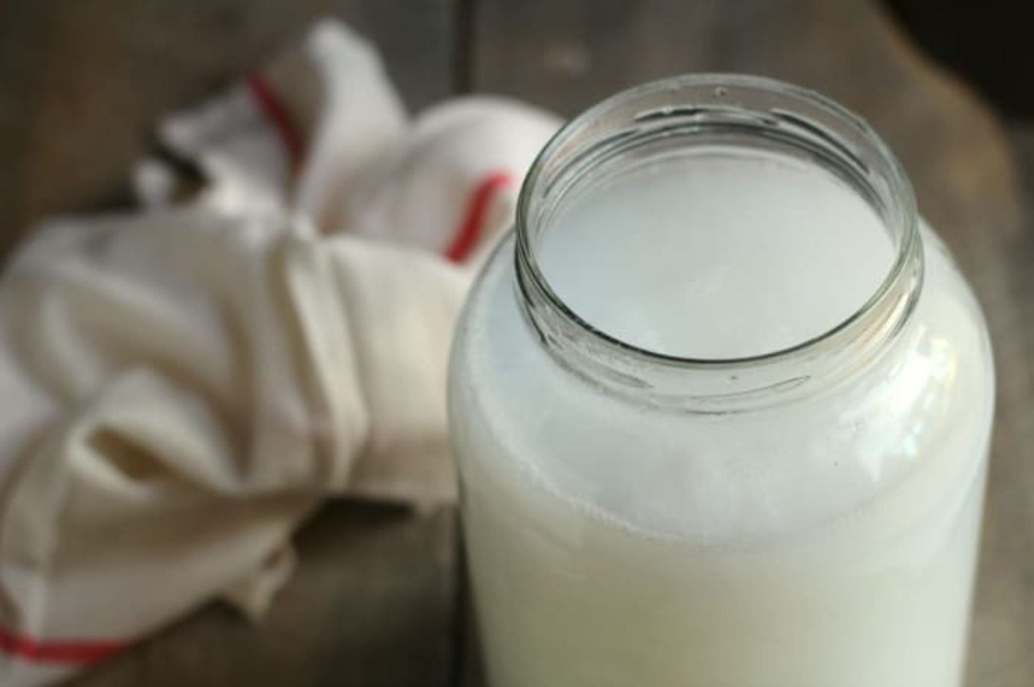 Σπιτικό Απορρυπαντικό Πλυντηρίου για Όλο τον Χρόνο : Καθαρίζει λευκαίνει και απολυμαίνει με μόλις 10 Ευρώ