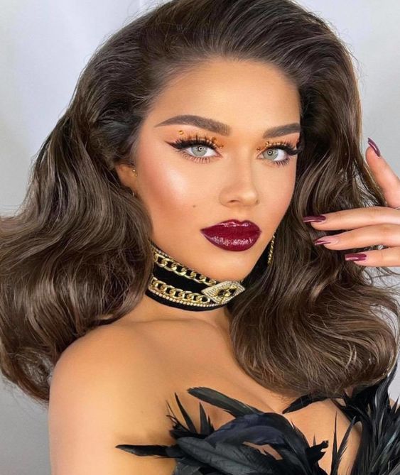 Αυτό είναι το κραγιόν της σεζόν και το φοράει η Δανάη Παππά του Σασμού