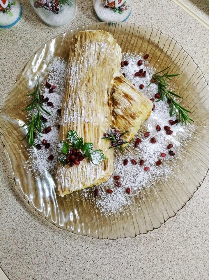 χριστουγεννιάτικος-αλμυρός κορμός-συνταγή-