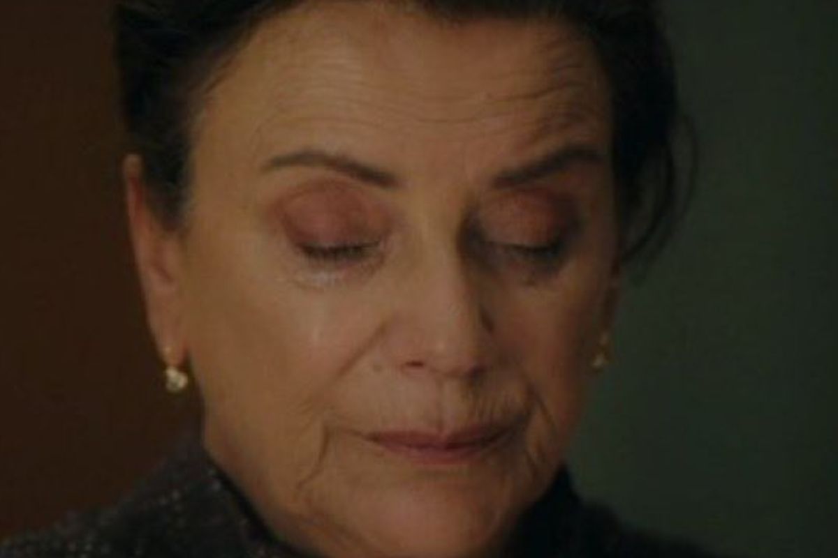 Το Ναυάγιο-Λαμπρινή-