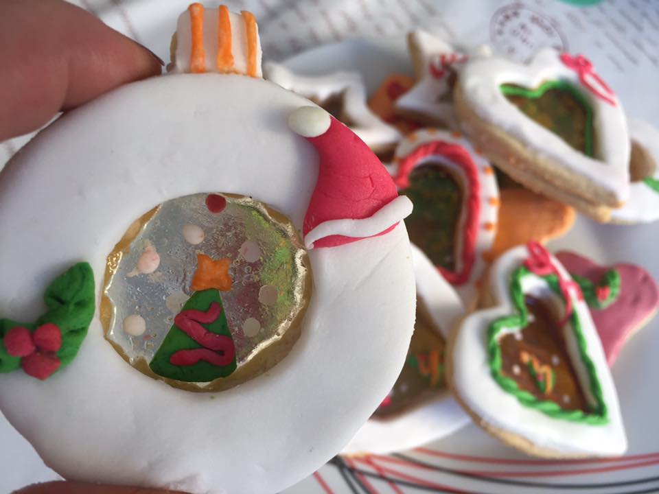 χριστουγεννιάτικα-μπισκότα-με-καραμέλα-συνταγή-