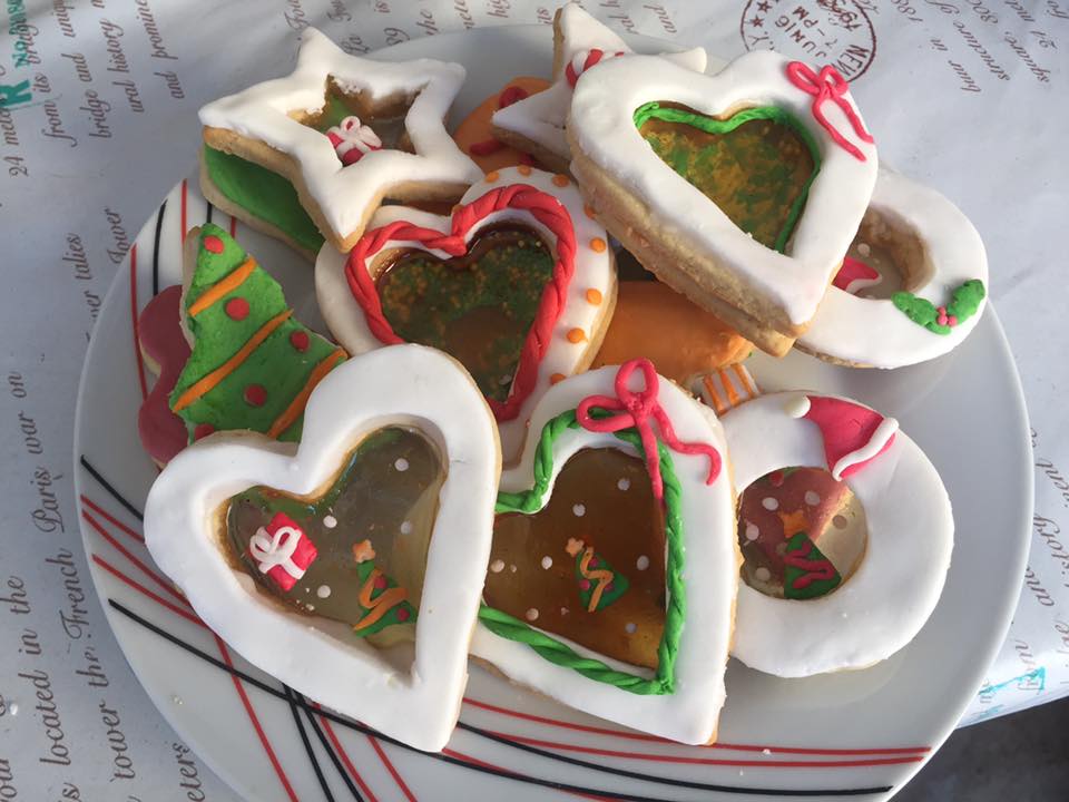 χριστουγεννιάτικα-μπισκότα-με-καραμέλα-συνταγή-