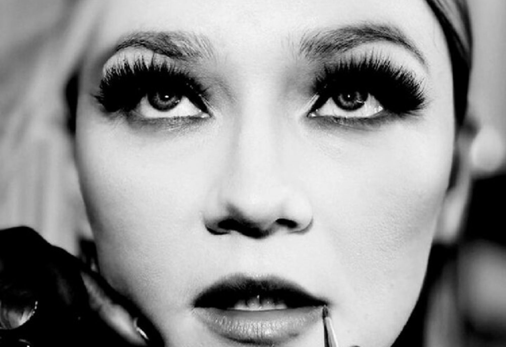 Inventing Anna: Η αληθινή ιστορία της εκατομμυριούχου Anna Sorokin  που συγκλόνισε την Νέα Υόρκη και έγινε σειρά στο Netflix